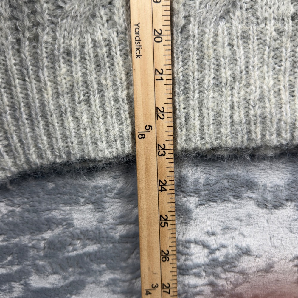 Wild Fable Womens Gray Cable Knit Sweater Crew Neck Relaxed Fit XS New - Picture 4 of 8